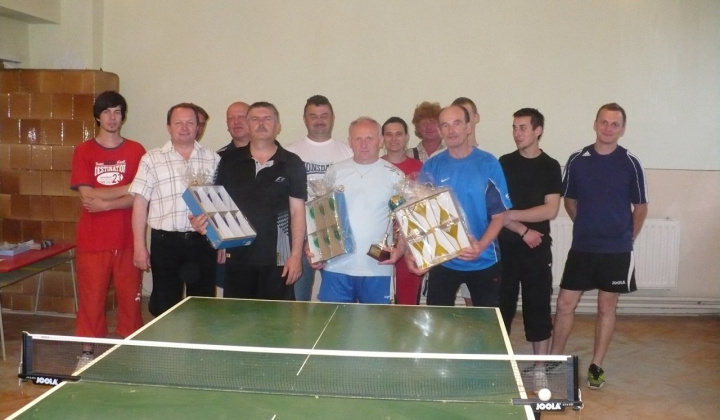 Stolný Tennis